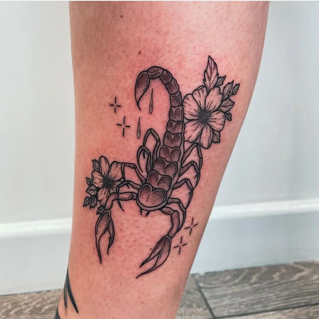 Tatuaje de ternero de escorpión