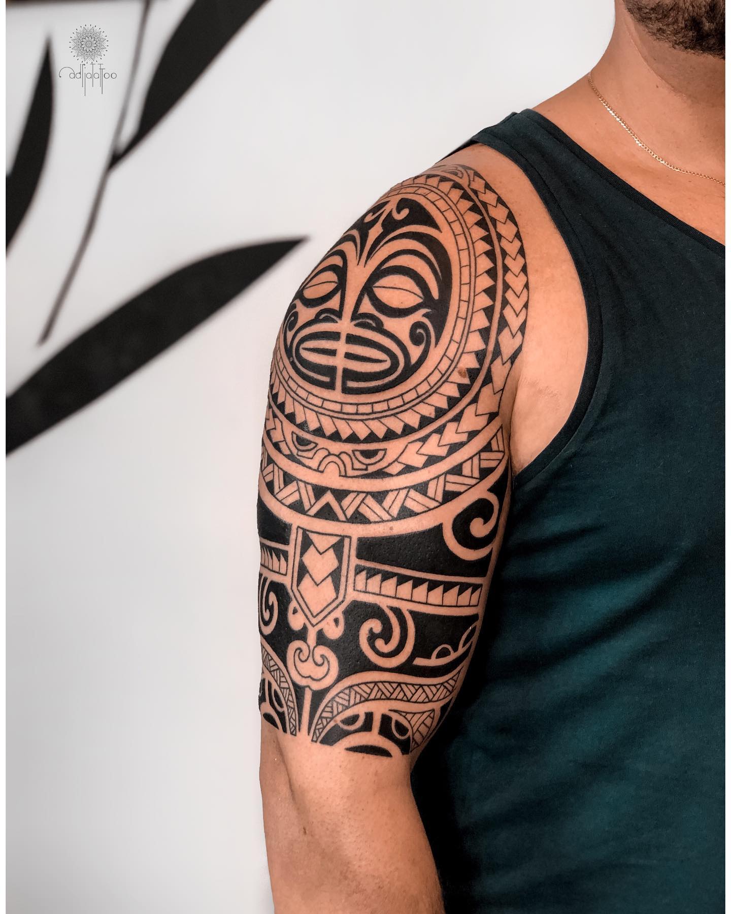 Tatuaje Samoano Detallado