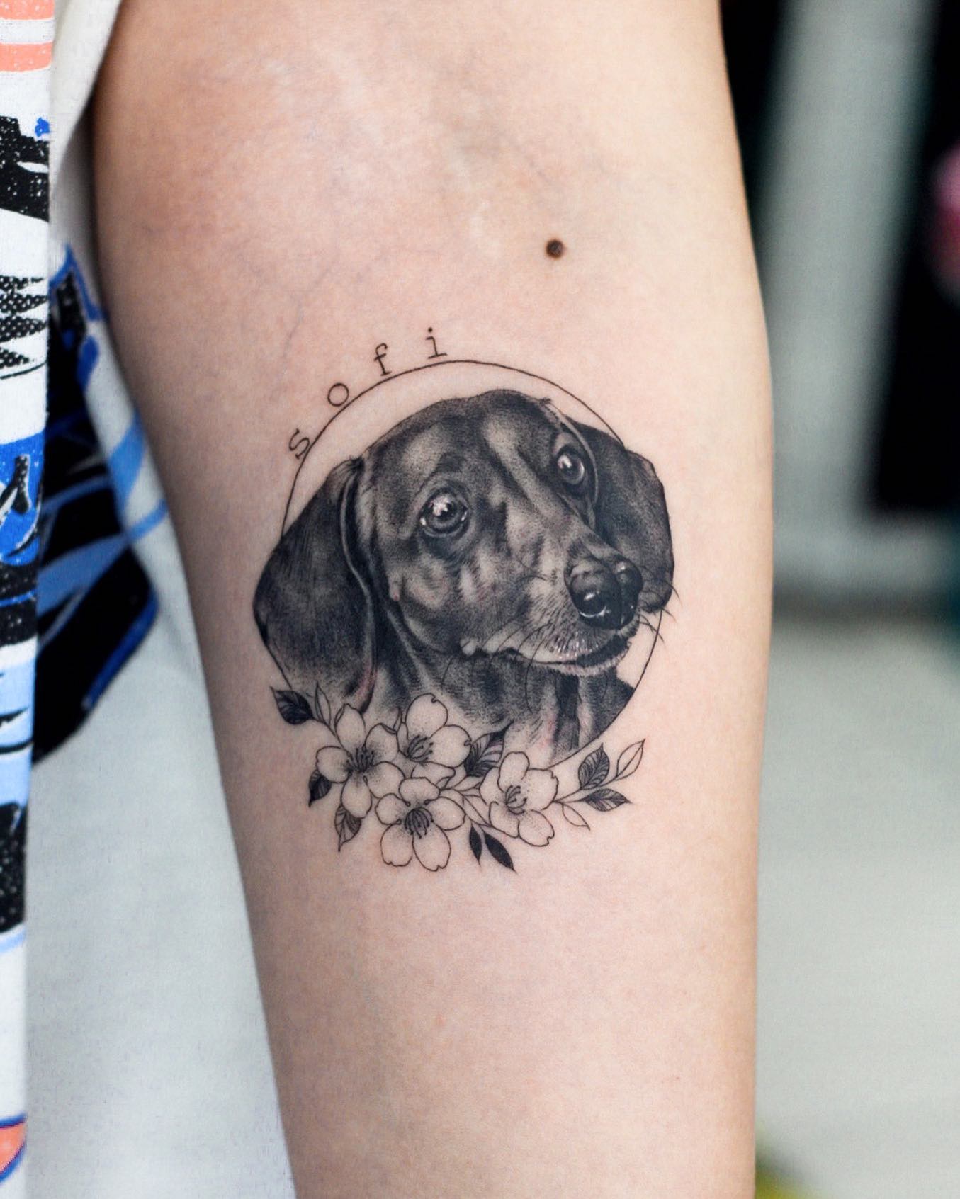 Diseño de tatuaje de perro