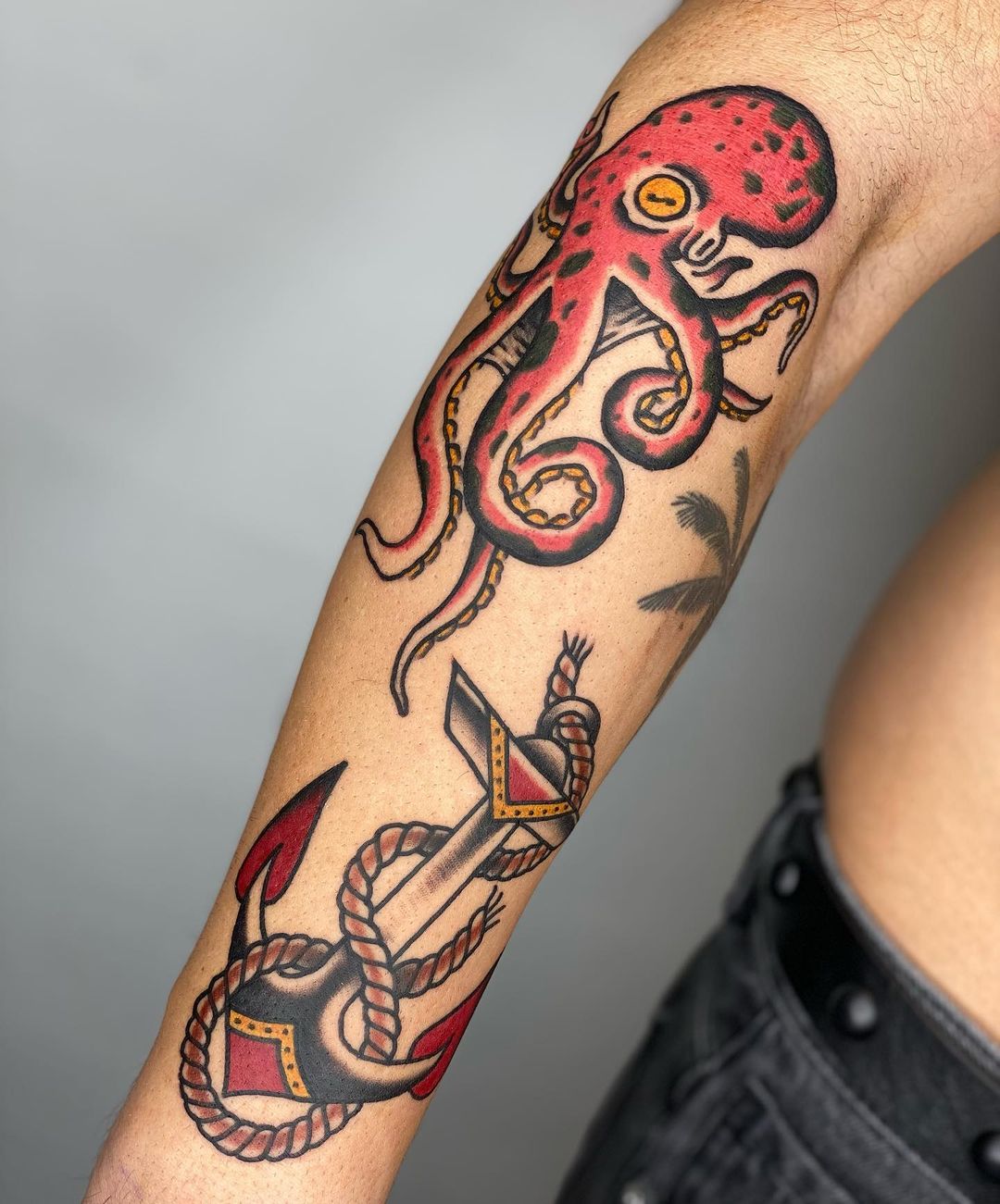 Tatuaje de Ancla y Pulpo