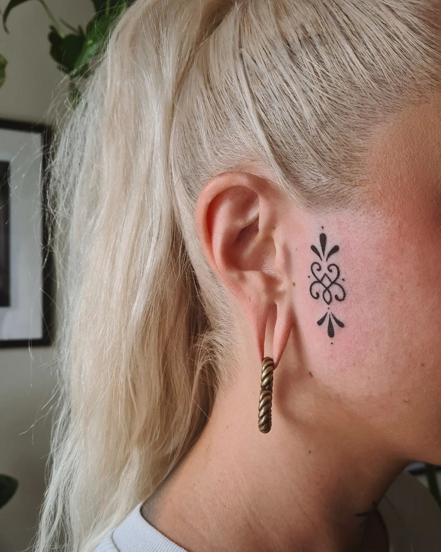 Tatuaje de cara bohemio