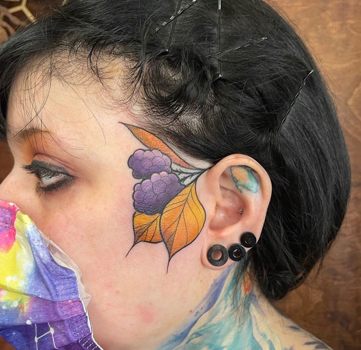 Tatuaje de Cara de Gran Flor