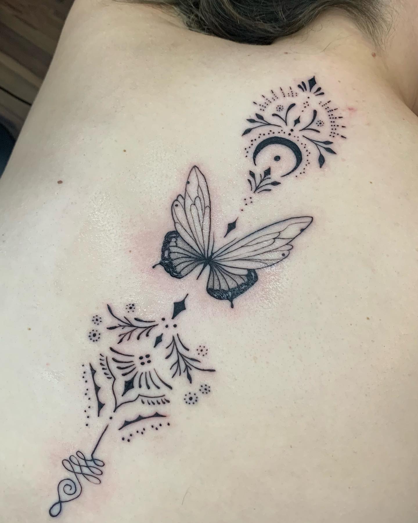 Mariposa Tatuaje Unalome