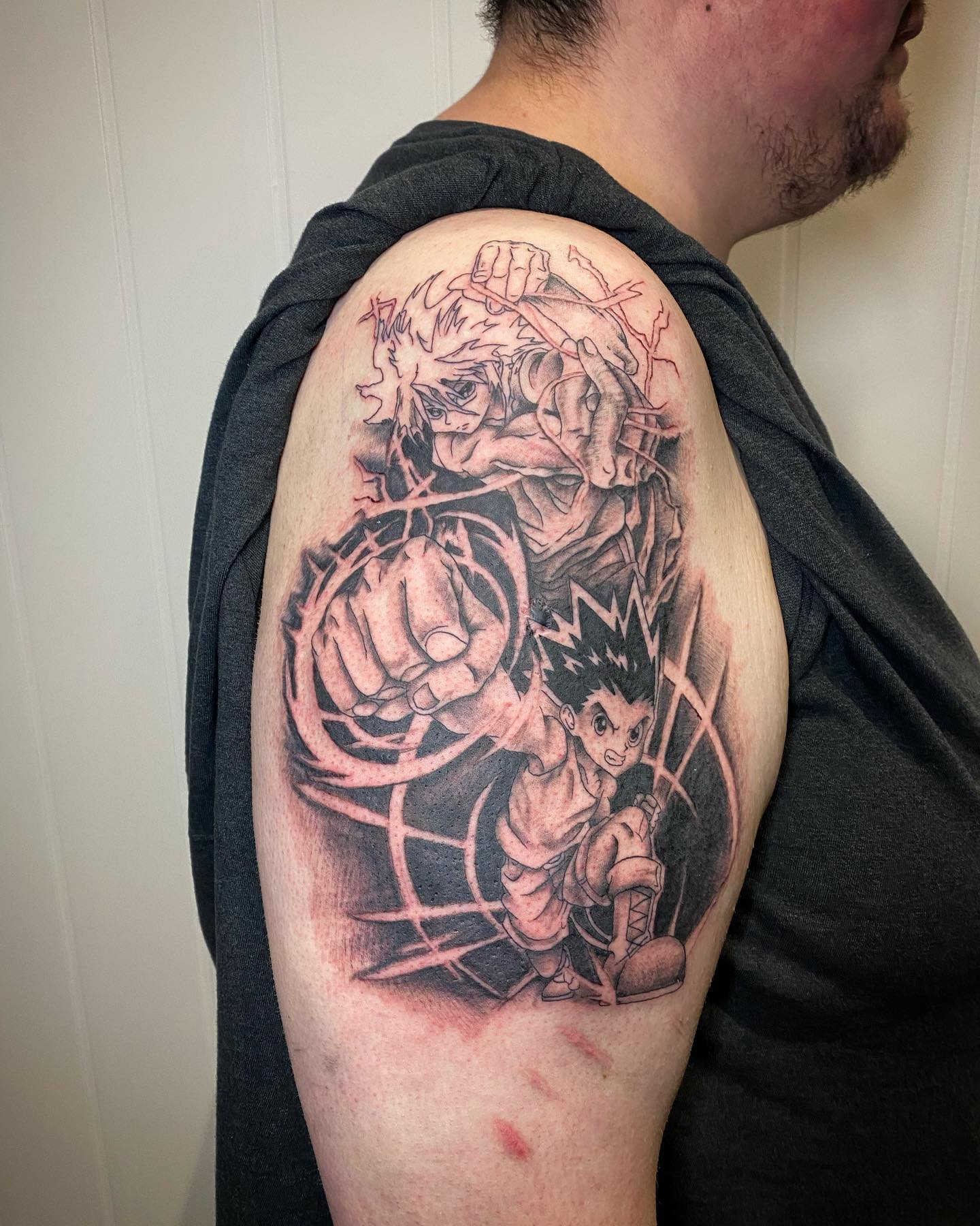 Tatuaje de hombro de Gon y Killua