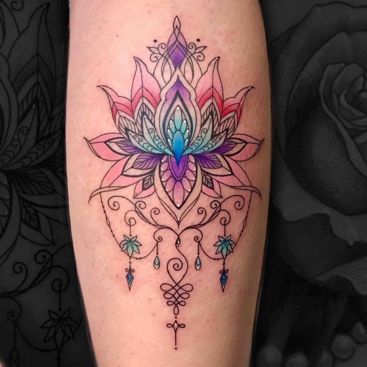 Tatuaje de Loto con Diseño de Mandala