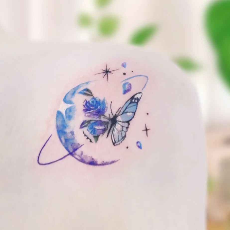 Tatuaje de Luna Colorida