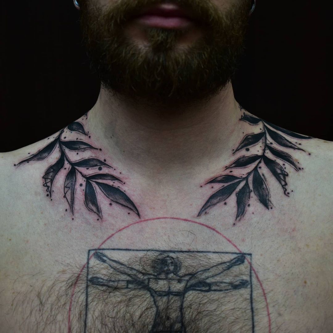 Tatuajes frontales de cuello para hombres.