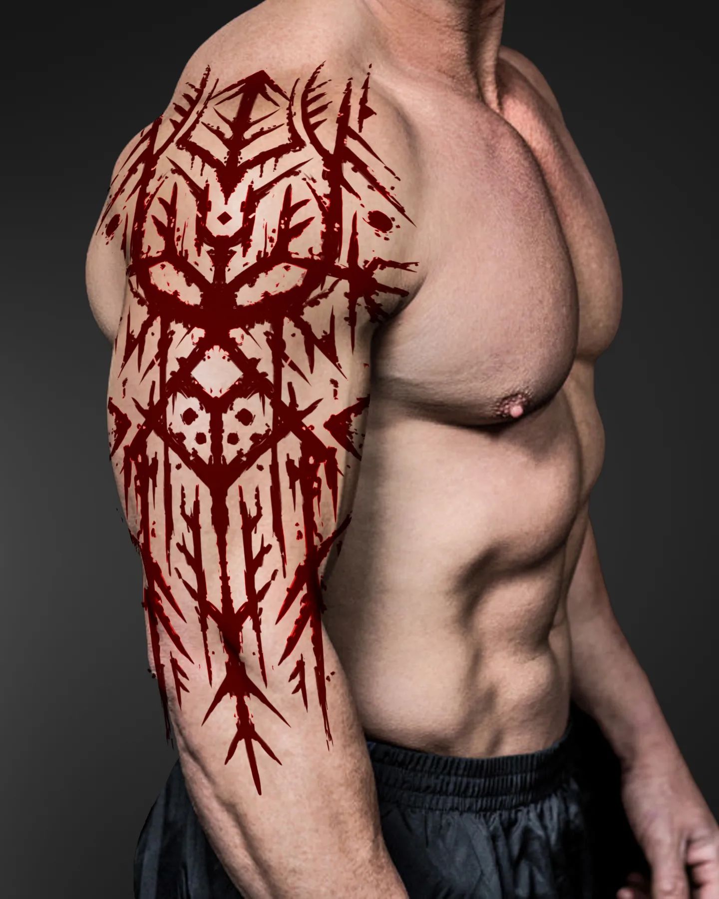 Diseño de tatuaje brillante en el hombro nórdico