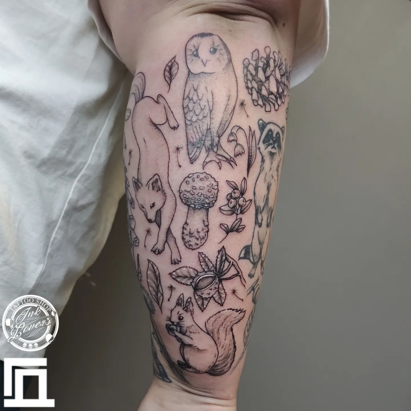 Tatuaje de Ensamblaje de Bosque