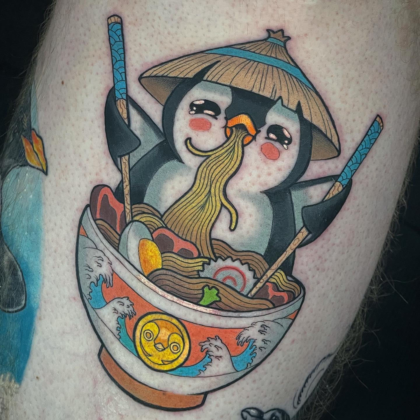 Tatuaje de pingüino japonés