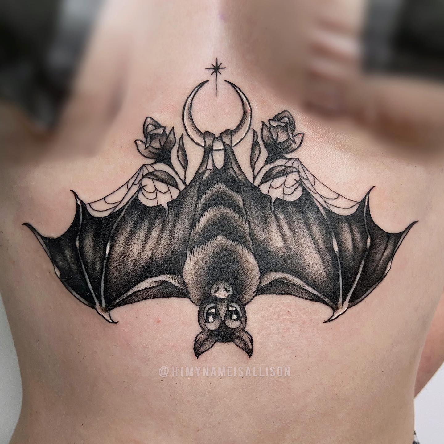 Tatuaje de murciélago Diseño de esternón