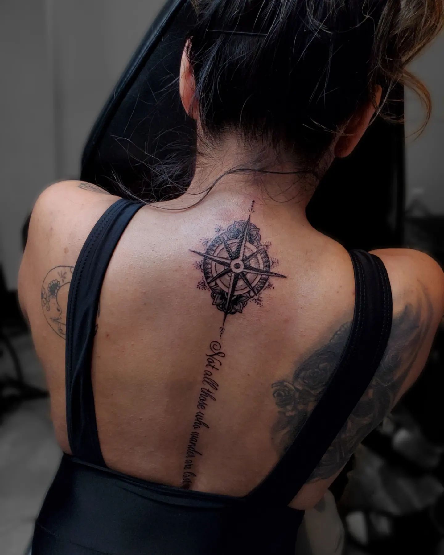 Brújula Espina Tatuaje