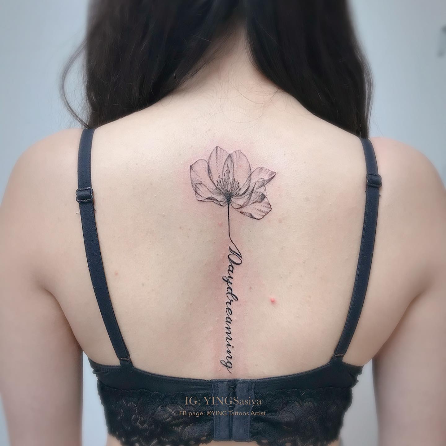 Tatuaje de Espina Flor de Loto