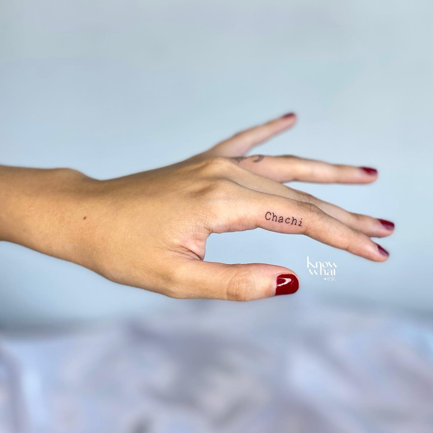 Nombre Tatuaje de Dedo