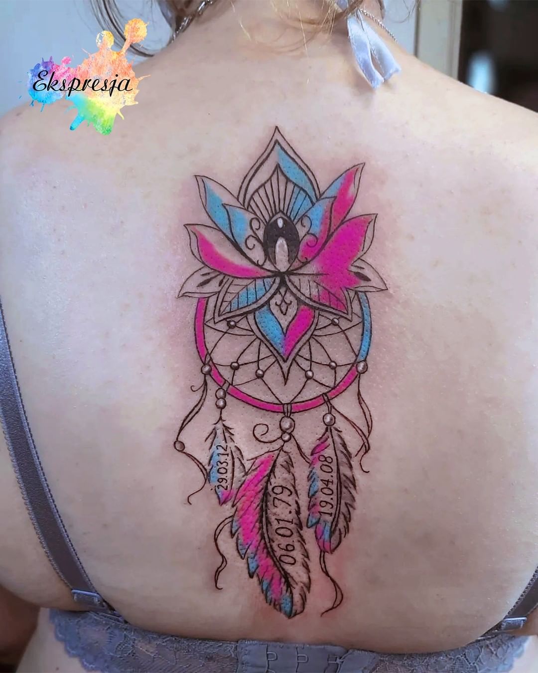 Tatuaje de espalda de atrapasueños