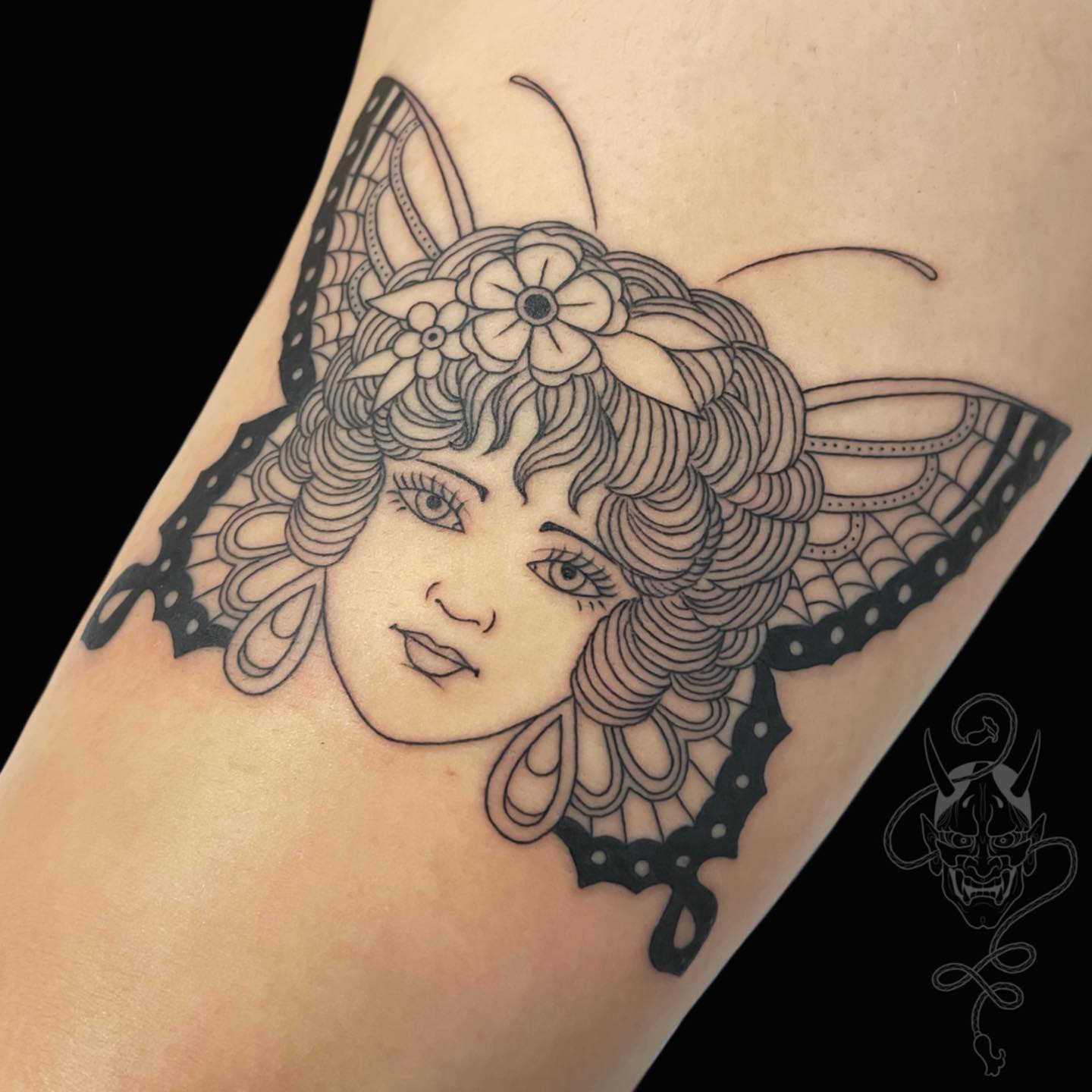 Bert Grimm Mariposa Dama Tatuaje
