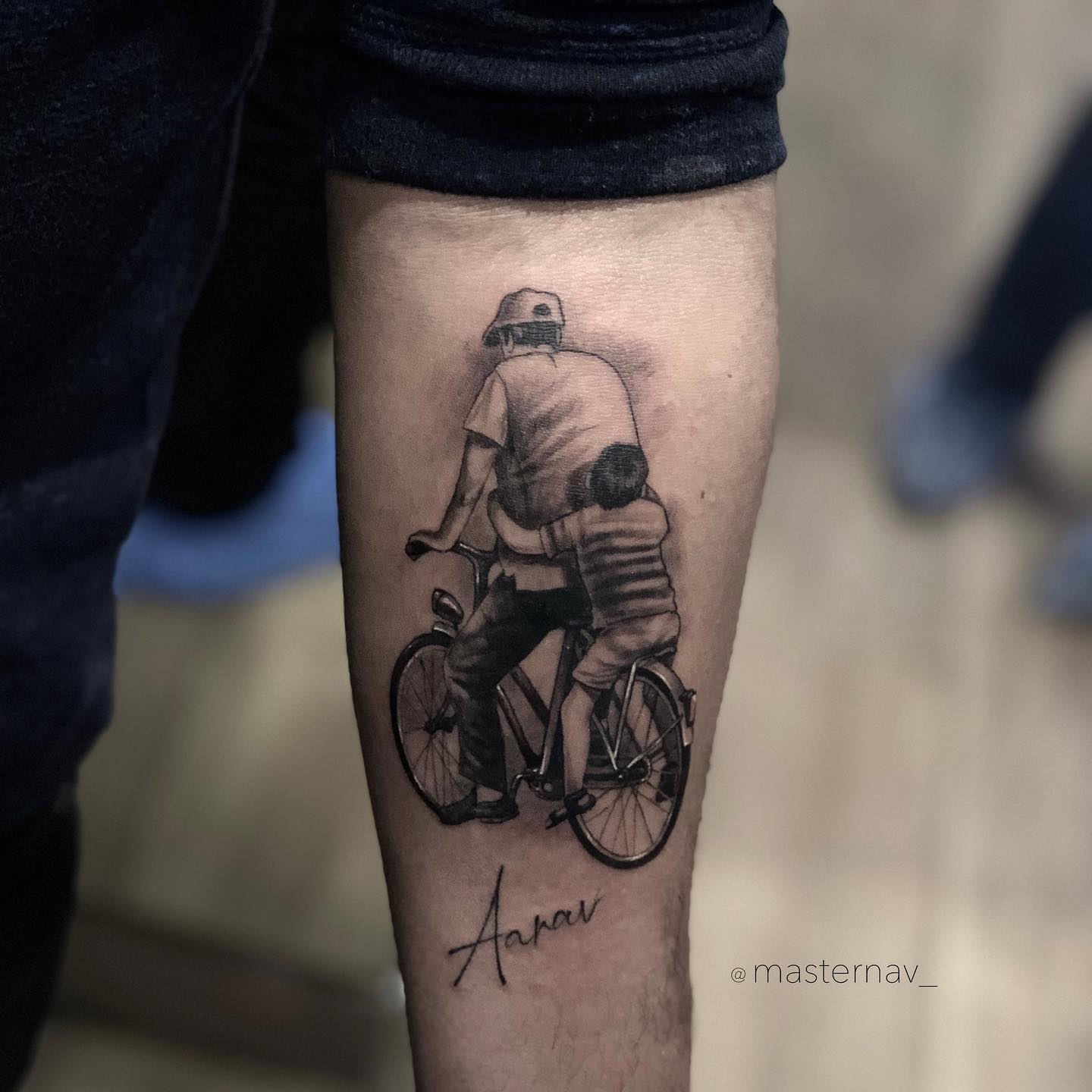 Tatuaje de bicicleta de padre e hijo