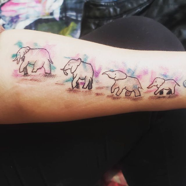 Tatuaje de familia de elefante