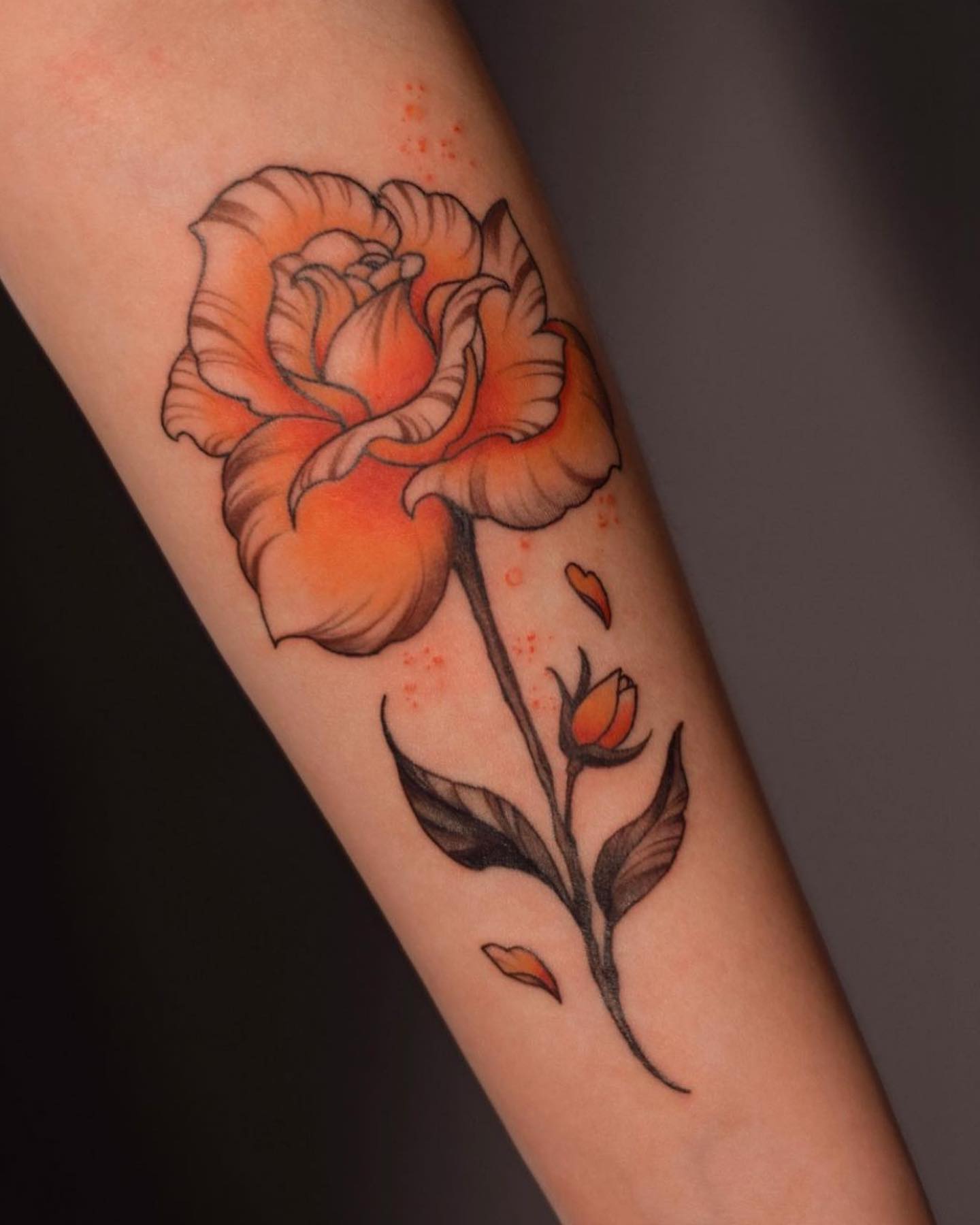 Tatuaje de rosa naranja