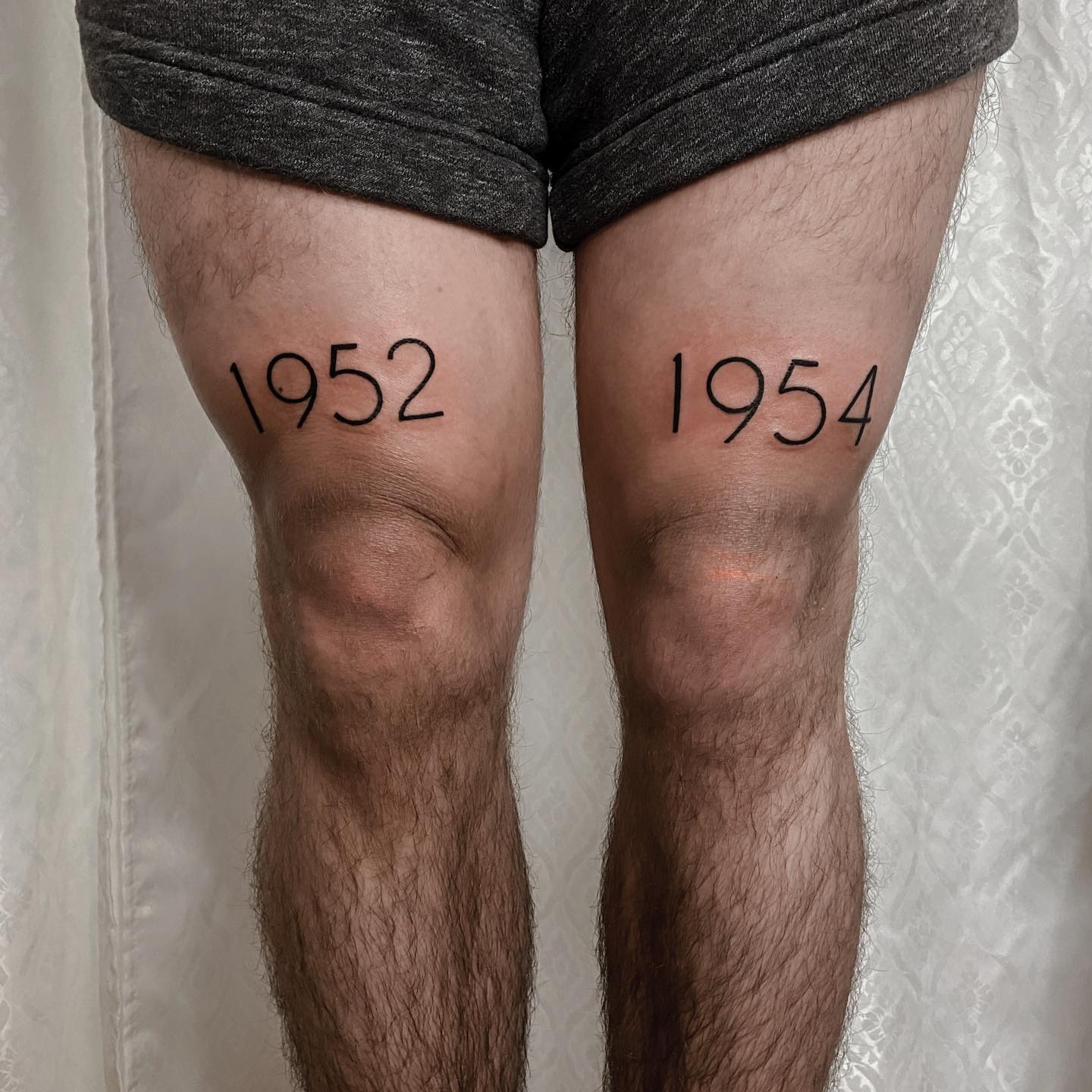 Número Tatuajes en las piernas