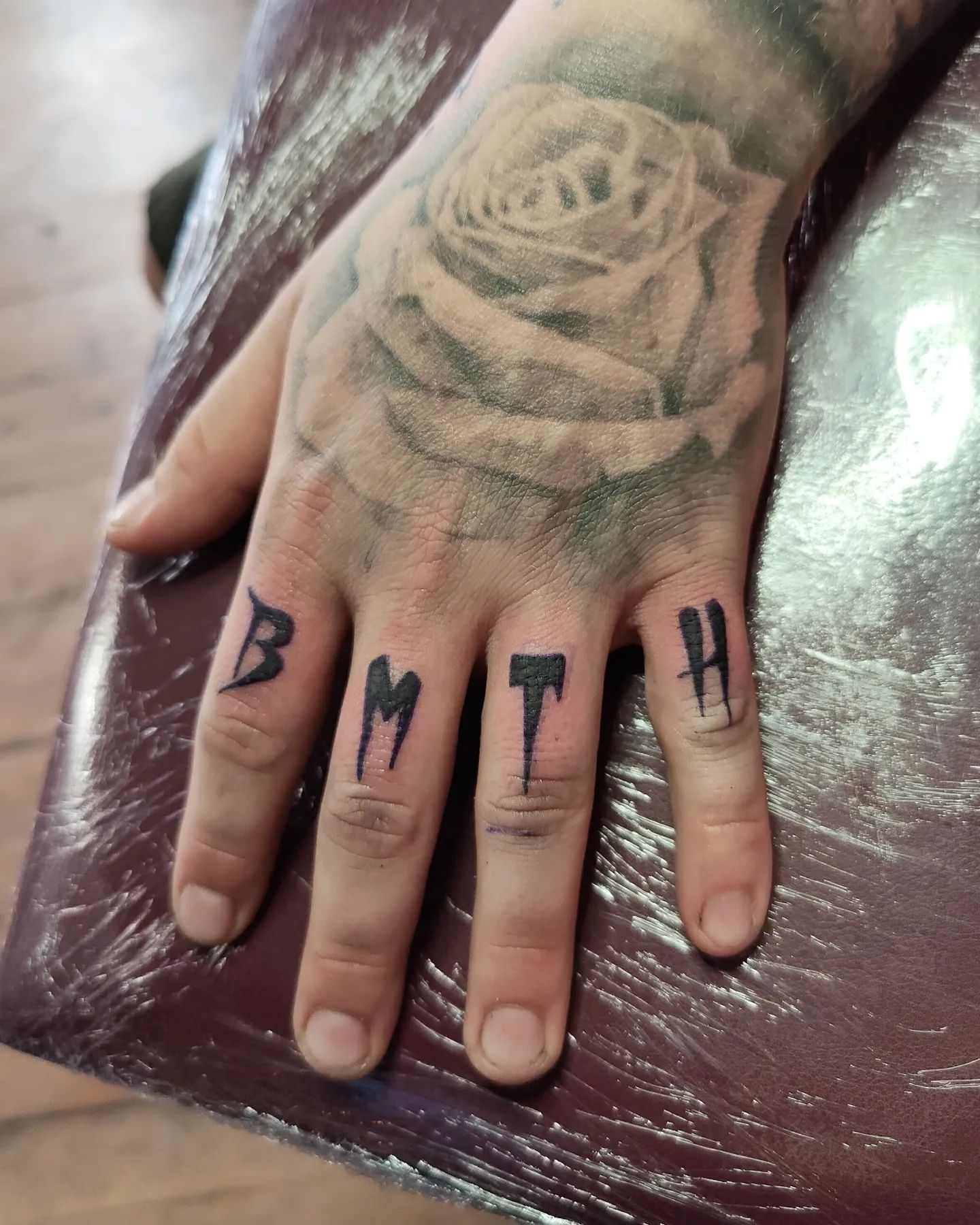 Palabras Letras Tatuajes de nudillos