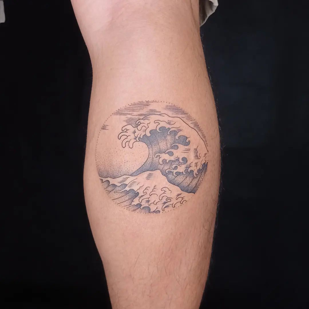 Tatuaje de Ola Ovalada
