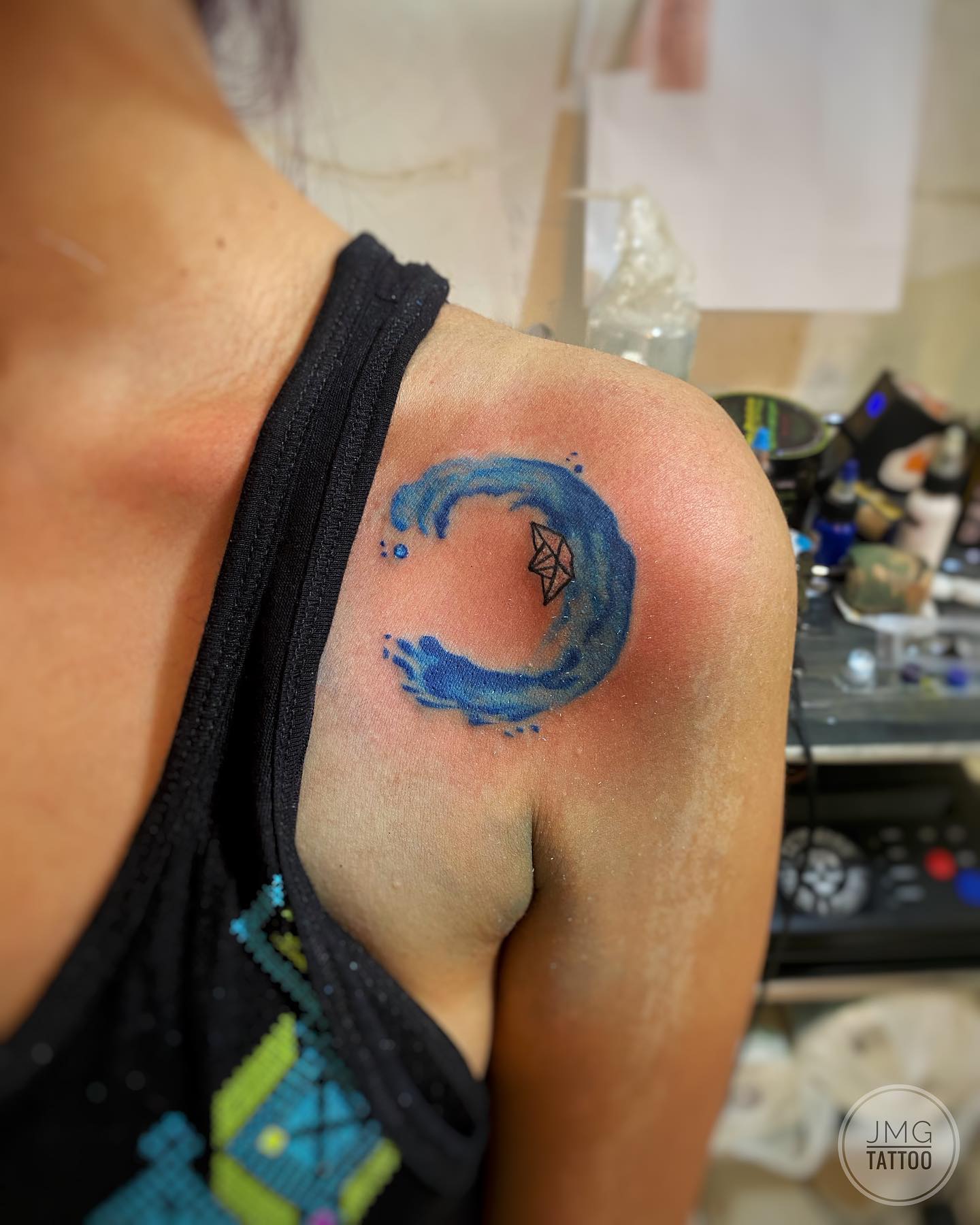 Tatuaje Ola Azul