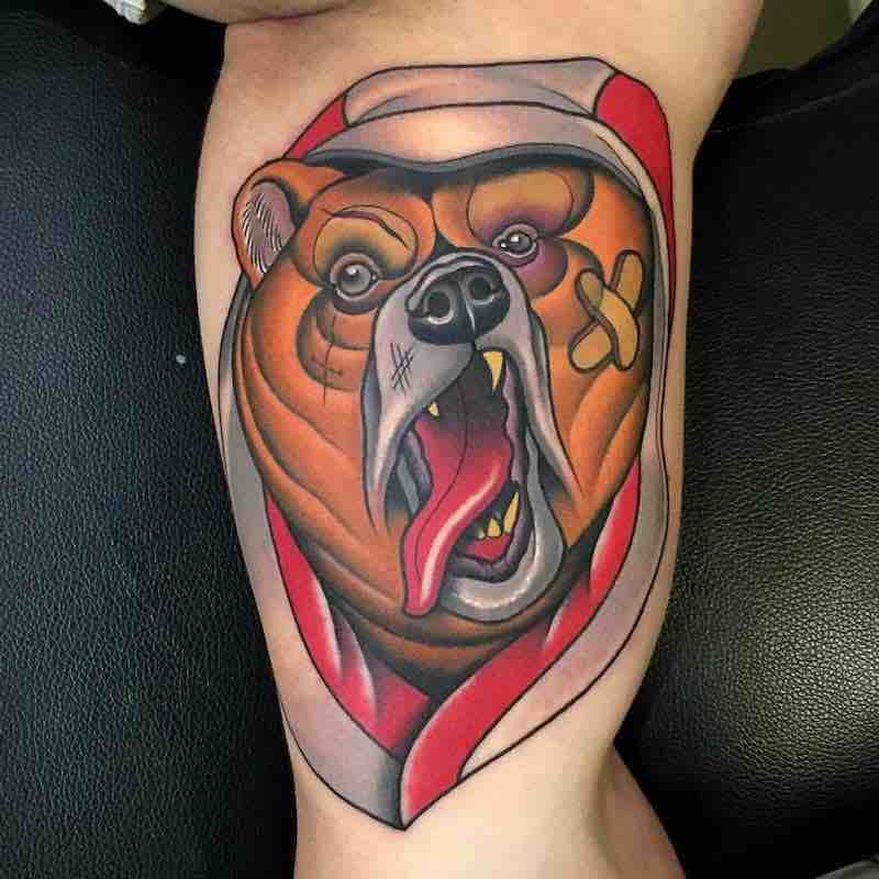 Perfecto tatuaje de oso