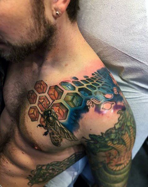 tatuaje abeja para hombre 01