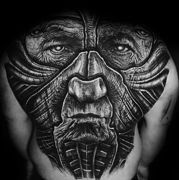 mejor tatuaje para hombre 40